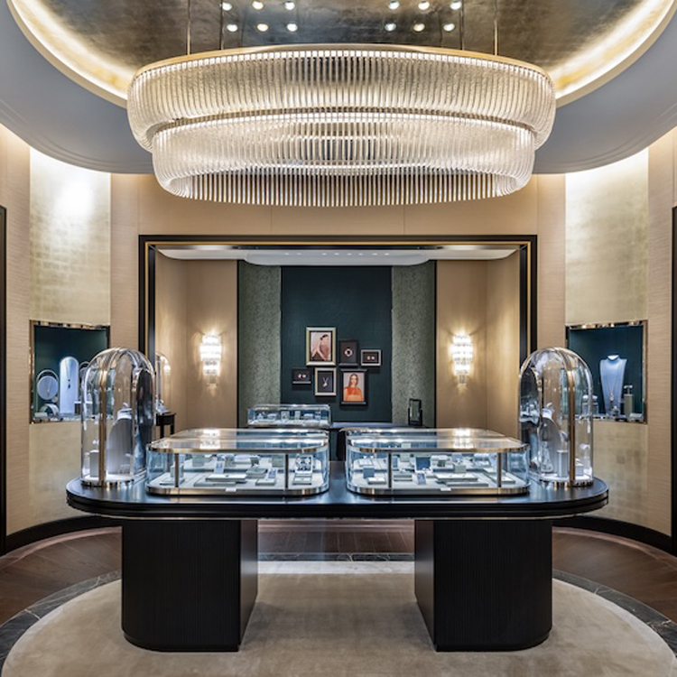 Van Cleef & Arpels Reopens Its Doors at The Avenues, Kuwait City