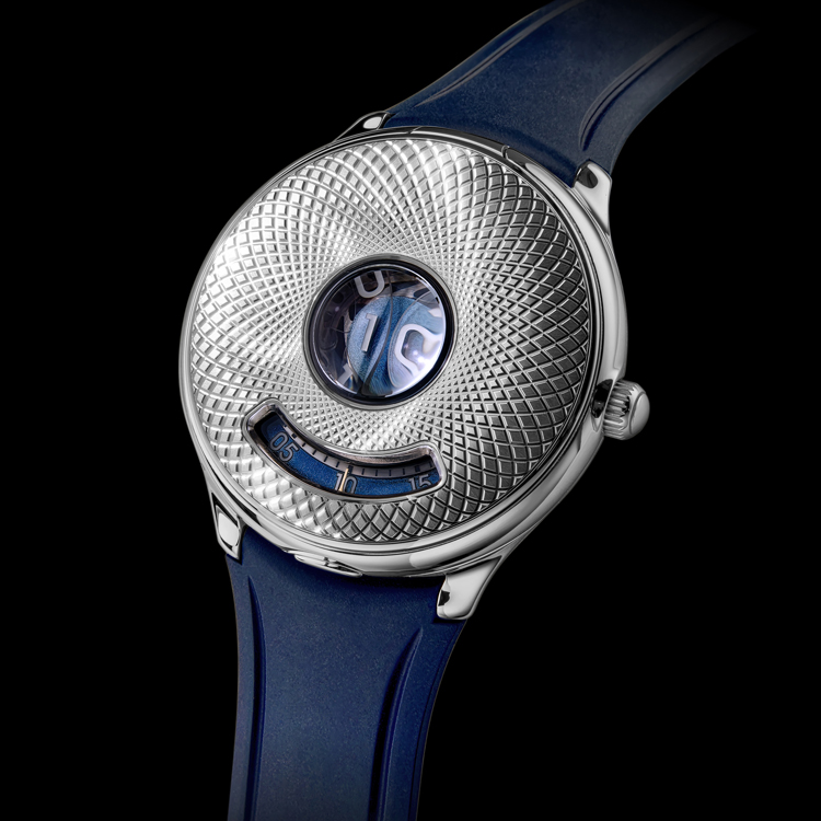 Czapek Celebrates Its 10th Anniversary with the Time Jumper