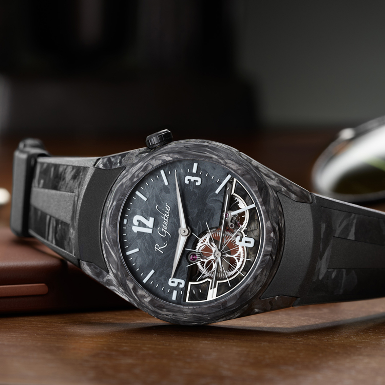 Discover the new C by Romain Gauthier Carbonium® Edition